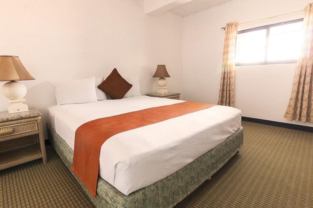 Surestay By Best Western Guam Airport Barrigada Exterior foto